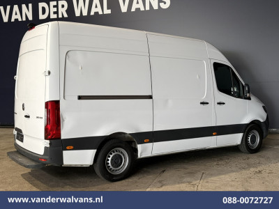 Mercedes-Benz Sprinter 315 CDI 150pk L2H2 Euro6 Airco | Camera | Apple Carplay | Android Auto Parkeersensoren, 270 Graden Achterdeuren, Bijrijdersbank 10