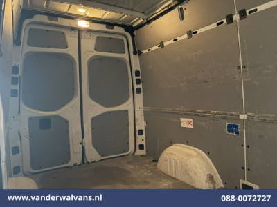 Mercedes-Benz Sprinter 315 CDI 150pk L2H2 Euro6 Airco | Camera | Apple Carplay | Android Auto Parkeersensoren, 270 Graden Achterdeuren, Bijrijdersbank 11