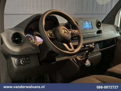 Mercedes-Benz Sprinter 315 CDI 150pk L2H2 Euro6 Airco | Camera | Apple Carplay | Android Auto Parkeersensoren, 270 Graden Achterdeuren, Bijrijdersbank 16