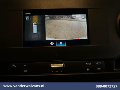 Mercedes-Benz Sprinter 315 CDI 150pk L2H2 Euro6 Airco | Camera | Apple Carplay | Cruisecontrol | Chauffeursstoel Android Auto, Parkeersensoren, Leder, Bijrijdersbank foto 2