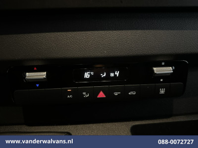 Mercedes-Benz Sprinter 315 CDI 150pk L2H2 Euro6 Airco | Camera | Apple Carplay | Cruisecontrol | Chauffeursstoel Android Auto, Parkeersensoren, Leder, Bijrijdersbank foto 7