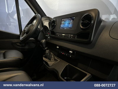 Mercedes-Benz Sprinter 315 CDI 150pk L2H2 Euro6 Airco | Camera | Apple Carplay | Cruisecontrol | Chauffeursstoel | Leder Android Auto, Parkeersensoren, Bijrijdersbank 15