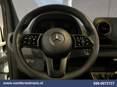 Mercedes-Benz Sprinter 315 CDI 150pk L2H2 Euro6 Airco | Camera | Apple Carplay | Cruisecontrol | Chauffeursstoel | Leder Android Auto, Parkeersensoren, Bijrijdersbank 3