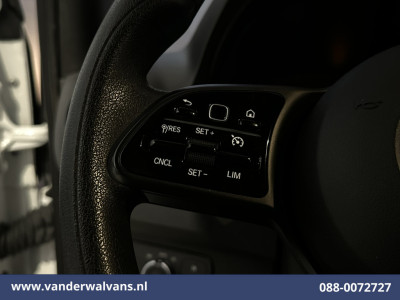 Mercedes-Benz Sprinter 315 CDI 150pk L2H2 Euro6 Airco | Camera | Apple Carplay | Cruisecontrol | Chauffeursstoel | Leder Android Auto, Parkeersensoren, Bijrijdersbank 4