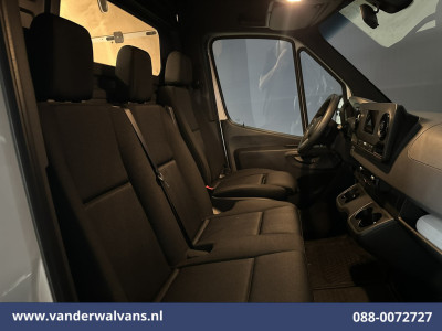 Mercedes-Benz Sprinter 315CDI 150pk L2H2 Euro6 Airco | Camera | Navigatie | Apple Carplay | Cruisecontrol Android Auto, Chauffeursstoel, Parkeersensoren, Bijrijdersbank foto 10