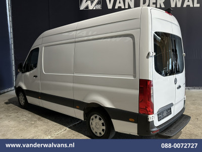 Mercedes-Benz Sprinter 315CDI 150pk L2H2 Euro6 Airco | Camera | Navigatie | Apple Carplay | Cruisecontrol Android Auto, Chauffeursstoel, Parkeersensoren, Bijrijdersbank foto 13