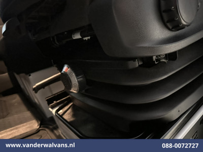 Mercedes-Benz Sprinter 315CDI 150pk L2H2 Euro6 Airco | Camera | Navigatie | Apple Carplay | Cruisecontrol Android Auto, Chauffeursstoel, Parkeersensoren, Bijrijdersbank foto 8
