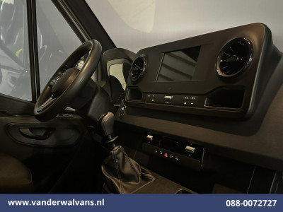Mercedes-Benz Sprinter 315 CDI 150pk L3H2 Euro6 Airco | Camera | Apple Carplay | Android Auto Bijrijdersbank foto 12