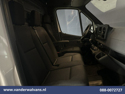 Mercedes-Benz Sprinter 315 CDI 150pk L3H2 Euro6 Airco | Camera | Apple Carplay | Android Auto Bijrijdersbank foto 5