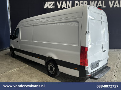 Mercedes-Benz Sprinter 315 CDI 150pk L3H2 Euro6 Airco | Camera | Apple Carplay | Android Auto Bijrijdersbank foto 8