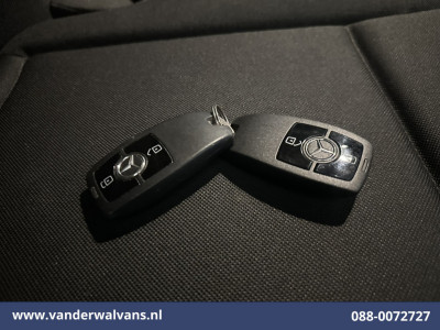 Mercedes-Benz Sprinter 315 CDI 150pk L3H2 Euro6 Airco | Camera | Apple Carplay | Chauffeursstoel Android Auto, Parkeersensoren, 270 Graden Achterdeuren, Bijrijdersbank foto 17