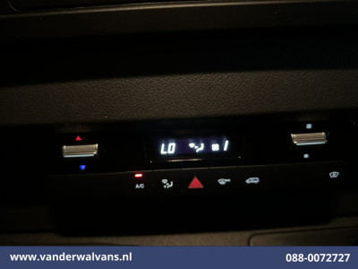 Mercedes-Benz Sprinter 315 CDI 150pk L3H2 Euro6 Airco | Camera | Apple Carplay | Chauffeursstoel | Cruisecontrol Android Auto, Stoelverwarming, 270 Graden Achterdeuren, Bijrijdersbank foto 10