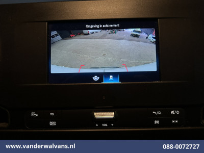 Mercedes-Benz Sprinter 315 CDI 150pk L3H2 Euro6 Airco | Camera | Apple Carplay | Chauffeursstoel | Cruisecontrol Android Auto, Stoelverwarming, 270 Graden Achterdeuren, Bijrijdersbank foto 4