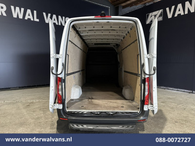 Mercedes-Benz Sprinter 315 CDI 150pk L3H2 Euro6 Airco | Camera | Apple Carplay | Cruisecontrol | Chauffeursstoel Android Auto, Bijrijdersbank 13