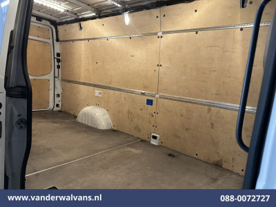 Mercedes-Benz Sprinter 315 CDI 150pk L3H2 Euro6 Airco | Camera | Apple Carplay | Cruisecontrol | Chauffeursstoel Android Auto, Bijrijdersbank 14