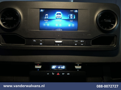 Mercedes-Benz Sprinter 315 CDI 150pk L3H2 Euro6 Airco | Camera | Apple Carplay | Cruisecontrol | Chauffeursstoel Android Auto, Bijrijdersbank 18