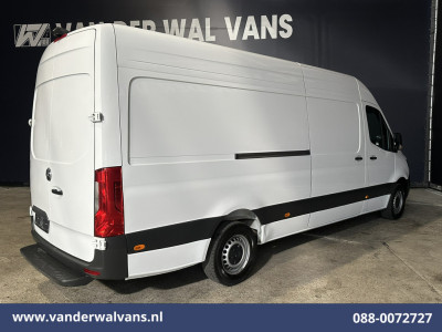 Mercedes-Benz Sprinter 315 CDI 150pk L3H2 Euro6 Airco | Camera | Apple Carplay | Cruisecontrol | Chauffeursstoel Android Auto, Stoelverwarming, Bijrijdersbank foto 12