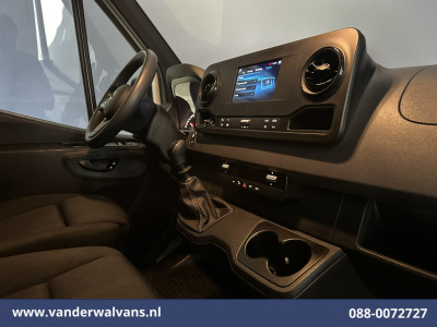 Mercedes-Benz Sprinter 315 CDI 150pk L3H2 Euro6 Airco | Camera | Navigatie | Apple Carplay | Android Auto Bijrijdersbank foto 14
