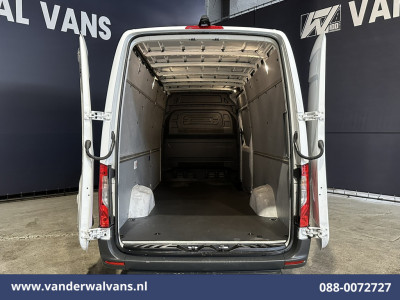 Mercedes-Benz Sprinter 315 CDI 150pk L3H2 Euro6 Airco | Camera | Navigatie | Bijrijdersbank 10