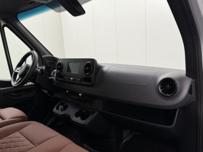 Mercedes-Benz Sprinter 315CDI 9G-Tronic Automaat L2H2 RWD | 3500Kg TG | Leder | Camera | Cruise | Airco | 3-Zits 21