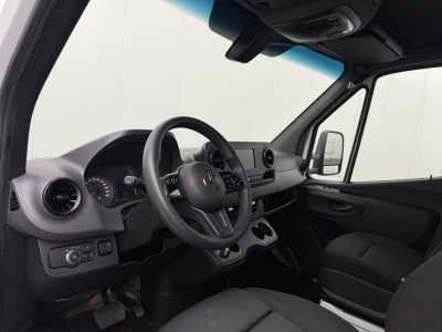 Mercedes-Benz Sprinter 315CDI Automaat Bakwagen+Laadklep | Dakspoiler | Airco | Zijdeur | Multimedia foto 4