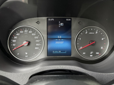 Mercedes-Benz Sprinter 315CDI Automaat L2H2 | 3500Kg Trekgewicht | Navigatie | Camera | Airco | Cruise | 3-Zits foto 9