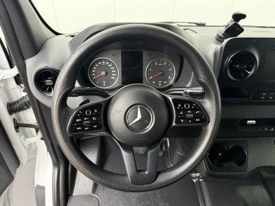 Mercedes-Benz Sprinter 315CDI Automaat L3H2 Maxi | Navigatie | Camera | Airco | Cruise | Betimmering foto 14