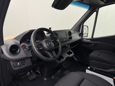 Mercedes-Benz Sprinter 315CDI Automaat L3H2 Maxi | Navigatie | Camera | Airco | Cruise | Betimmering foto 3