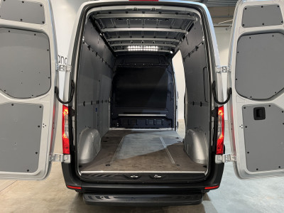 Mercedes-Benz Sprinter 315 CDI L2H2 / Euro 6 / Airco / Cruise Control / CarPlay / 3-Zits / 83.500 KM !! foto 18