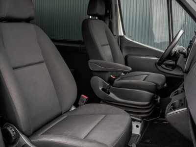 Mercedes-Benz Sprinter 315 CDI L3H2 | Automaat | DC 5-Zits | Camera | Cruise | Mbux | Climatronic foto 13