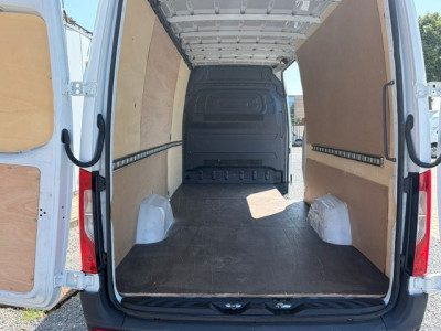 Mercedes-Benz Sprinter 315CDI L3H2 RWD Functional 11
