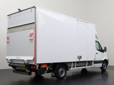 Mercedes-Benz Sprinter 315CDi Automaat Bakwagen+Laadklep | Laadvermogen 1003 Kg | Dakspoiler | Airco | Zijdeur | Multimedia foto 2