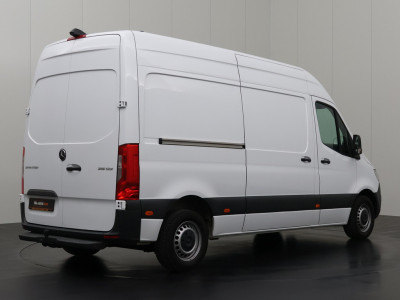 Mercedes-Benz Sprinter 315CDi Automaat L2H2 | Led | Multimedia | Camera | Trekhaak | 3-Zits | Cruise 2