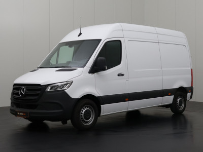 Mercedes-Benz Sprinter 315CDi Automaat L2H2 | Led | Multimedia | Camera | Trekhaak | 3-Zits | Cruise 7