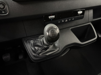 Mercedes-Benz Sprinter 315CDi L3H2 Maxi | 3500Kg Trekhaak | Airco | Cruise | Betimmering | 3-Zits 17