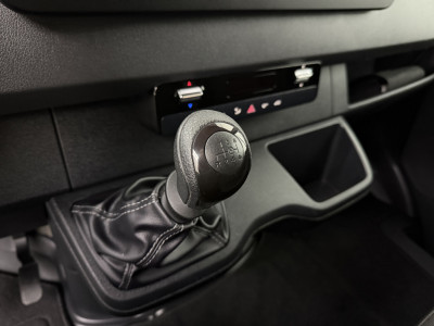 Mercedes-Benz Sprinter 315CDi L3H2 Maxi Black Edition | Navigatie | Camera | Multimedia | Airco | 3-Zits | Betimmering foto 17