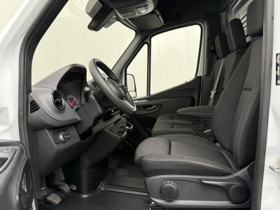 Mercedes-Benz Sprinter 315CDi L3H2 Maxi Multimedia | 3500Kg Trekhaak | Airco | Airco | 3-Zits 21