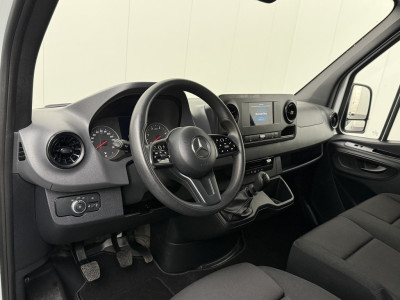 Mercedes-Benz Sprinter 315CDi L3H2 Maxi Multimedia | 3500Kg Trekhaak | Airco | Cruise | 3-Zits 3