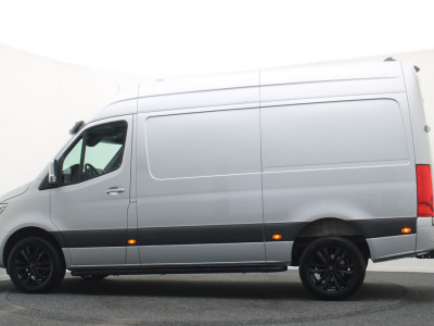 Mercedes-Benz Sprinter 316 2.2 CDI Aut. L2H2 Standkachel, LED, Camera, Cruise, Apple Carplay, Airco, Zonneklep, Trekhaak, 18 foto 17