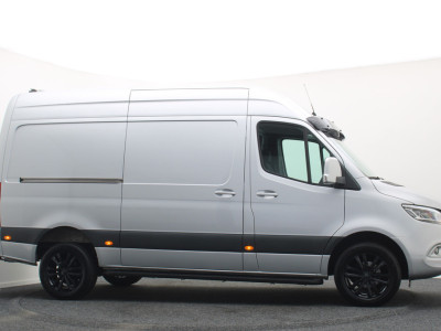 Mercedes-Benz Sprinter 316 2.2 CDI Aut. L2H2 Standkachel, LED, Camera, Cruise, Apple Carplay, Airco, Zonneklep, Trekhaak, 18 foto 21