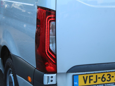 Mercedes-Benz Sprinter 316 2.2 CDI Automaat L2H2 EURO 6 | Dealer onderhouden | LED foto 12