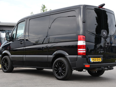 Mercedes-Benz Sprinter 316 2.2 CDI L1H1 Black Edition Camera, Cruise, 2800kg trekhaak, 164pk, Geveerde Stoel, Multimedia, 3 Zits, Uniek! 3