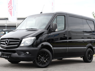 Mercedes-Benz Sprinter 316 2.2 CDI L1H1 Black Edition Camera, Cruise, 2800kg trekhaak, 164pk, Geveerde Stoel, Multimedia, 3 Zits, Uniek! 5
