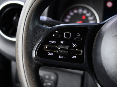 Mercedes-Benz Sprinter 316 2.2 CDI L2H1 PB Edition Camera, Cruise, Carplay, LED, 3500kg Trekhaak, 10,5 Mbux, Stoelverwarming, Sensoren, Uniek! 14
