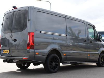 Mercedes-Benz Sprinter 316 2.2 CDI L2H1 PB Edition Camera, Cruise, Carplay, LED, 3500kg Trekhaak, 10,5 Mbux, Stoelverwarming, Sensoren, Uniek! 6