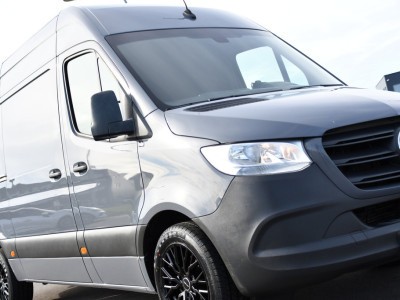 Mercedes-Benz Sprinter 316 2.2 CDI L2H2 PB Edition Camera, Cruise, Carplay, Trekhaak, Geveerde stoel, Multimedia, 164pk, Automaat, Uniek! foto 18