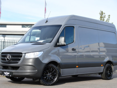 Mercedes-Benz Sprinter 316 2.2 CDI L2H2 PB Edition Camera, Cruise, Carplay, Trekhaak, Geveerde stoel, Multimedia, 164pk, Automaat, Uniek! foto 4