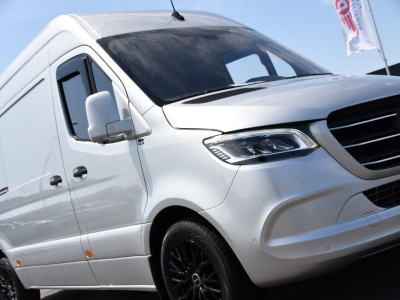 Mercedes-Benz Sprinter 316 2.2 CDI L2H2 PB Edition Cruise, 360 Camera, Carplay, LED, 10,5 Mbux, Automaat, 164pk, Stoelverwarming, Standkachel, Trekhaak, Uniek! 18