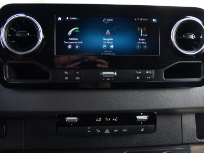 Mercedes-Benz Sprinter 316 2.2 CDI L2H2 PB Edition Cruise, 360 Camera, Carplay, LED, 10,5 Mbux, Automaat, 164pk, Stoelverwarming, Standkachel, Trekhaak, Uniek! 19