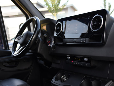 Mercedes-Benz Sprinter 316 2.2 CDI L2H2 PB Edition Cruise, 360 Camera, Carplay, LED, 10,5 Mbux, Automaat, 164pk, Stoelverwarming, Standkachel, Trekhaak, Uniek! 21